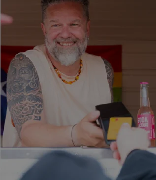 Steg 2: Låt WEIQ AI bygga din restaurangmeny